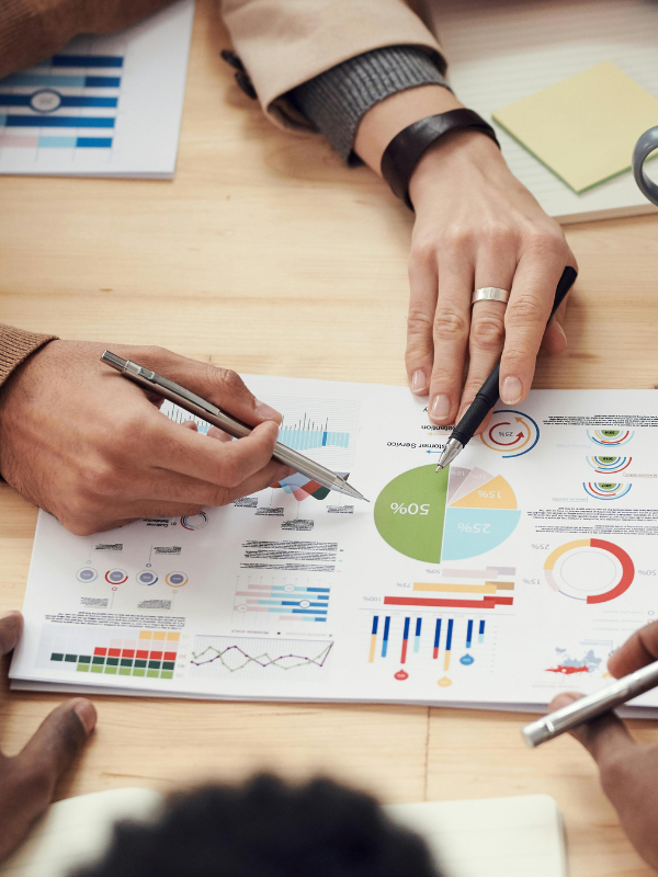 Hire a Fractional CMO & Head of Growth 2 Growth Marketing Strategy Discussion